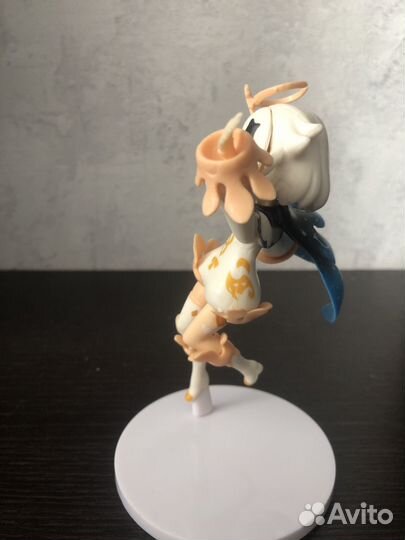 Аниме фигурки геншин, Паймон