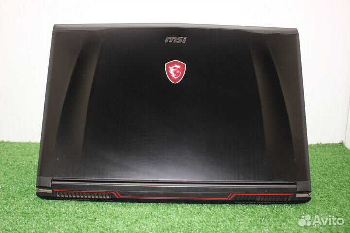 Ноутбук MSI GP72MVR 7RFX i7/16Gb/GTX1060/SSD 250 б