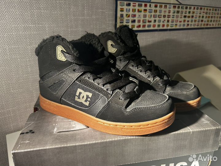 Высокие утепленные кеды DC shoes 38 размера
