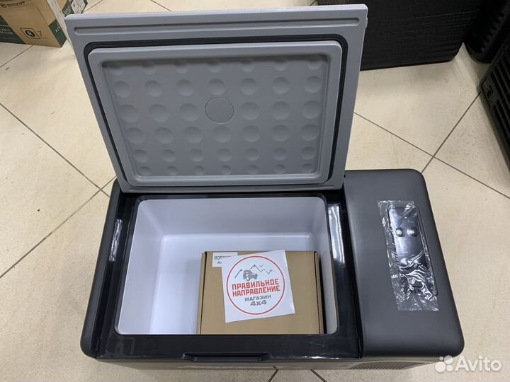 Автохолодильник компрессорный Alpicool C 15 л