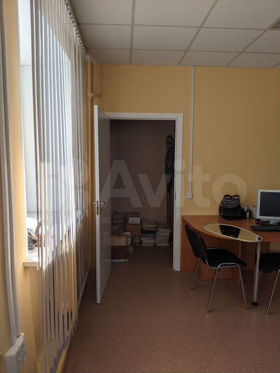 Офис, 200 м²