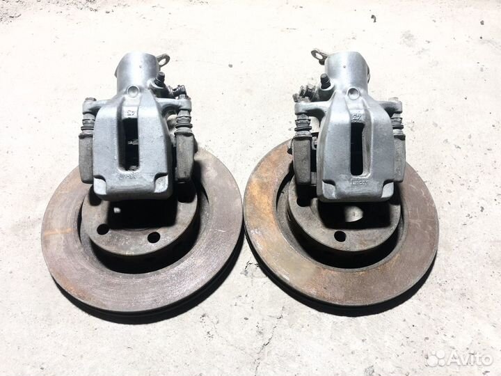 Задние суппорта+диски ауди а8д2