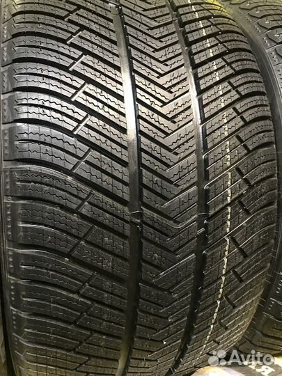 Michelin Pilot Alpin PA4 285/35 R20 и 255/40 R20 104V