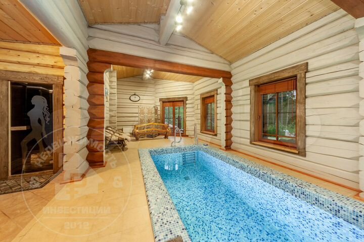 Дом 232,3 м² на участке 15 сот.