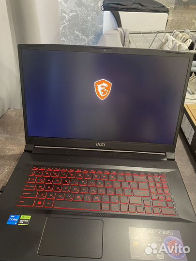 Игровой ноутбук msi katana 17 b12u