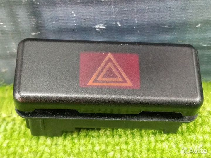 Кнопка аварийной остановки Bmw 525I E39 touring