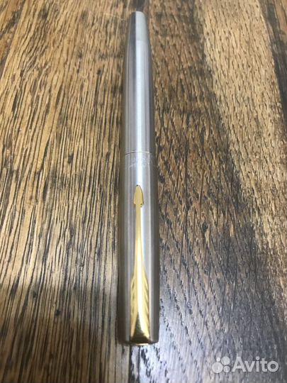 Перьевая ручка parker