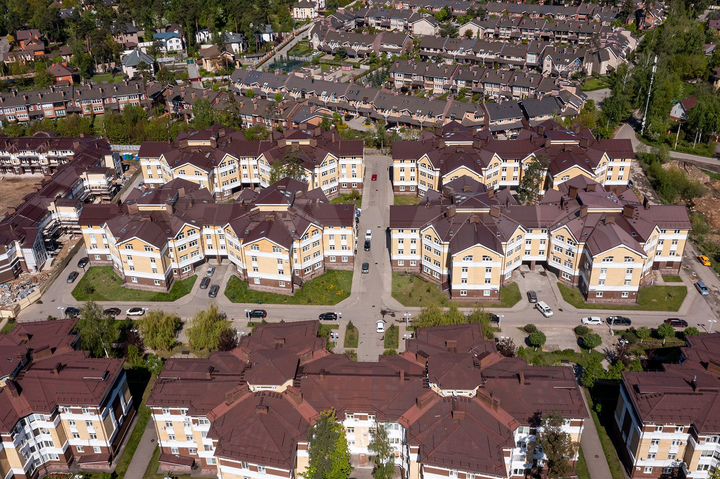 2-к. квартира, 72,9 м², 2/4 эт.