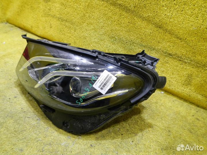 Фара левая Mercedes-Benz E-Class