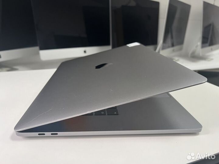 MacBook Pro 15 (2018) i9 2.9 32/2TB (П-906)