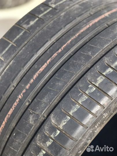 Pirelli P Zero PZ4 315/30 R21