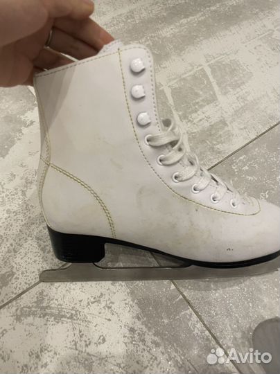 Коньки фигурные 35 36 размер