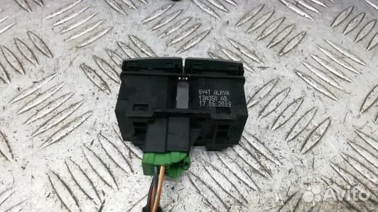 Кнопка запуска двигателя ford kuga 1 (DKR19XV01)