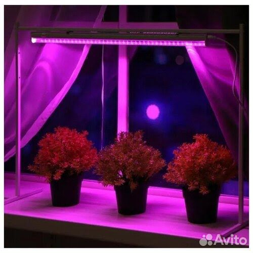 Фитолампа для растений светодиодная 9W 57см новая