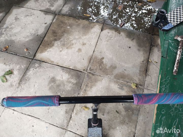 Трюковой самокат