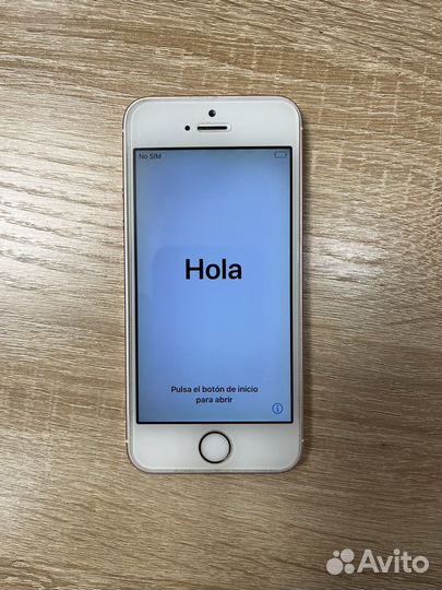 iPhone SE, 16 ГБ