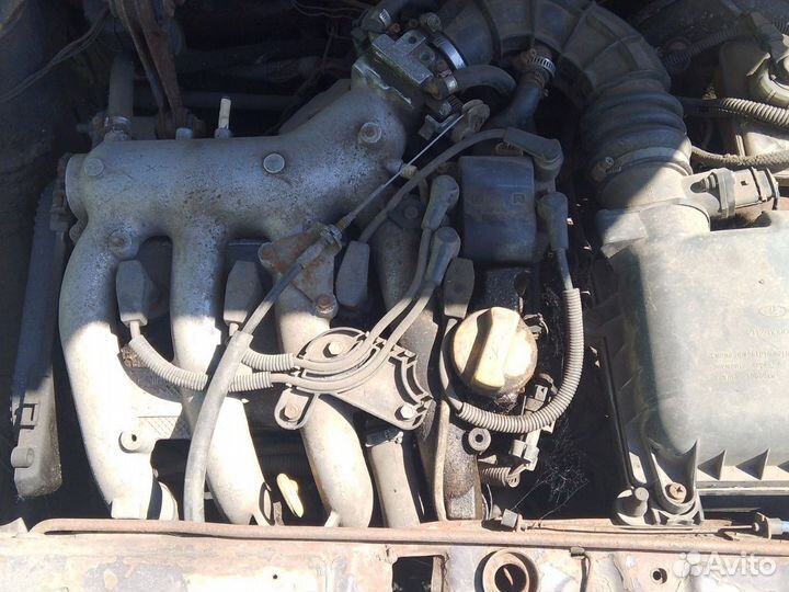 Продам двигатель, коробка