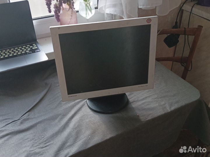 Монитор Samsung рабочий