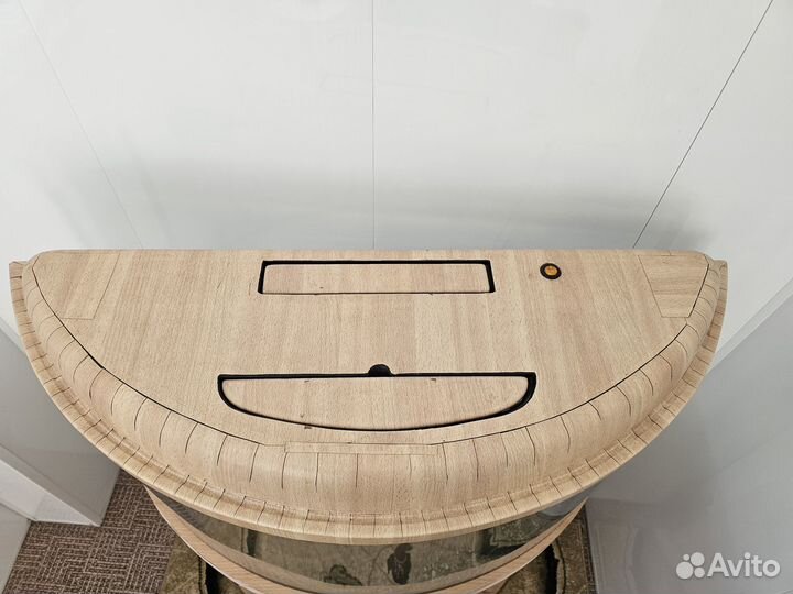 Аквариум на тумбе