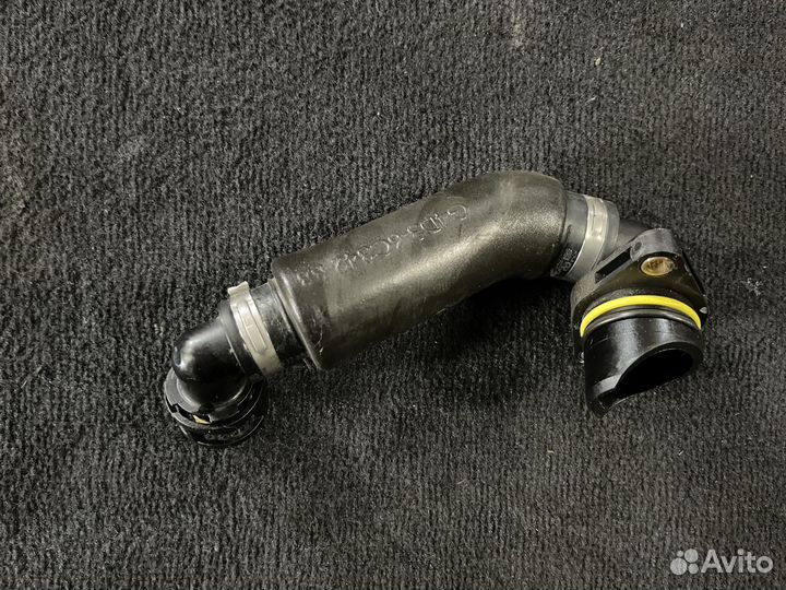 Шланг вентиляции картер. газов RR Evoque LR077852