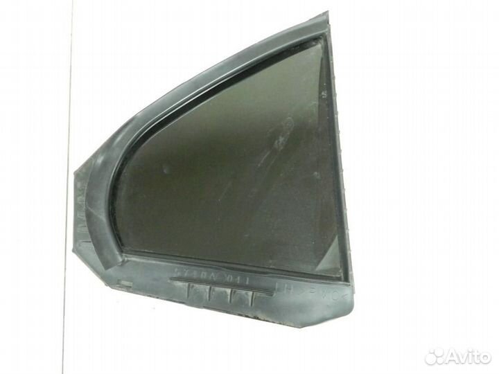 Стекло двери задней левой форточка Mitsubishi Lanc