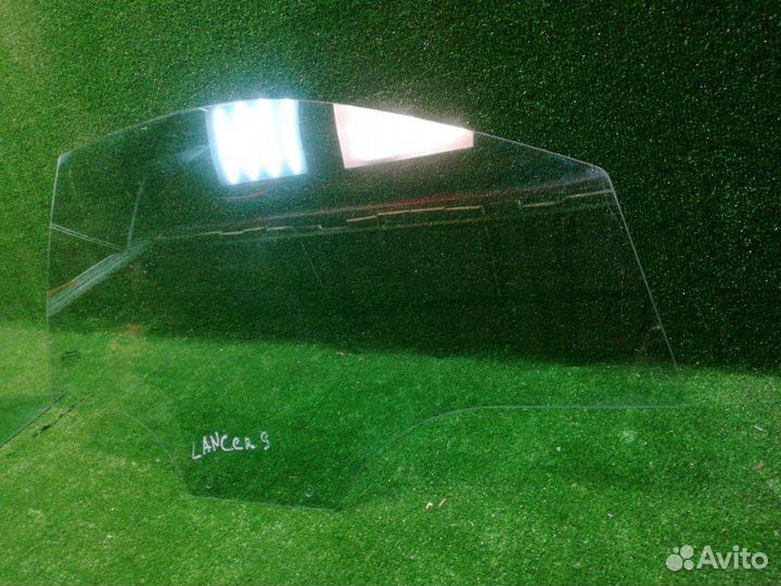 Стекло двери переднее правое Ssang Yong Actyon