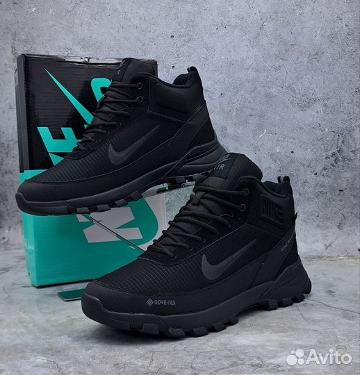 Мужские зимние кроссовки Nike