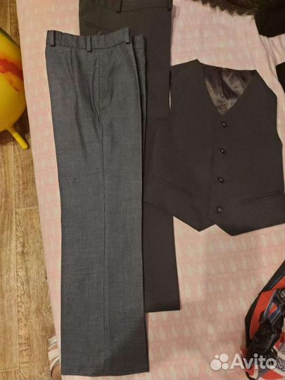 Комплект 122-128 серый брюки и жилет