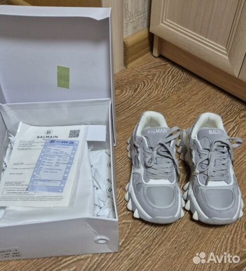 Кроссовки Balmain 36