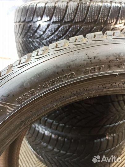 Goodyear UltraGrip Ice 2 235/45 R18 98T