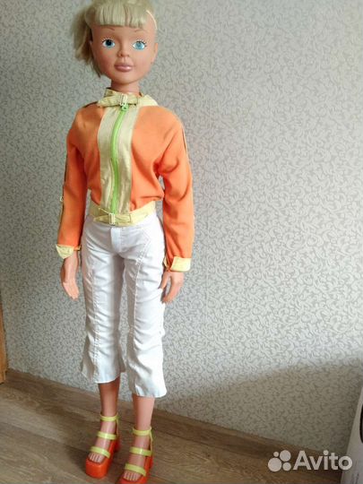 Кукла ходячая