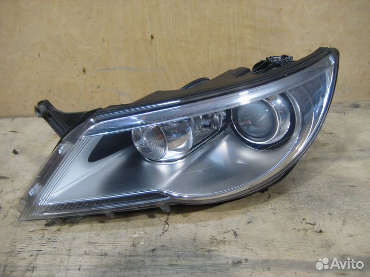 Фара левая ксенон в сборе VW Tiguan 2007-2011