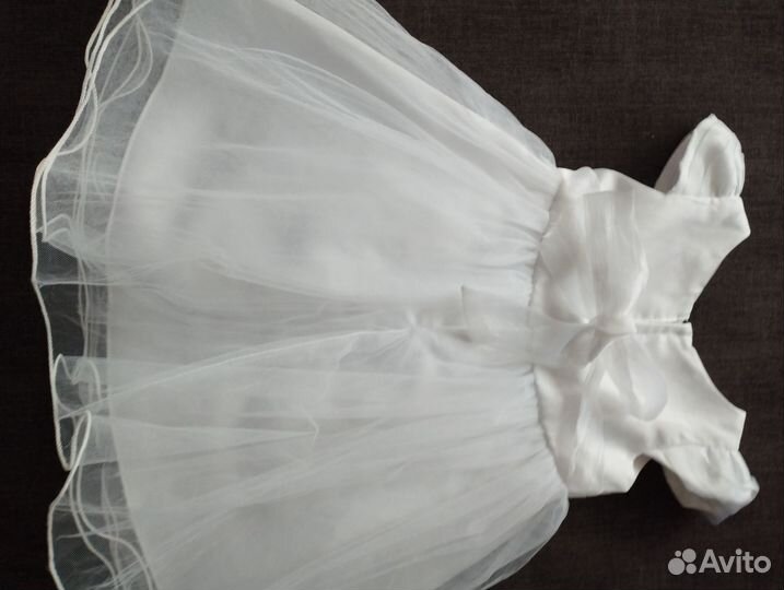 Платье праздничное