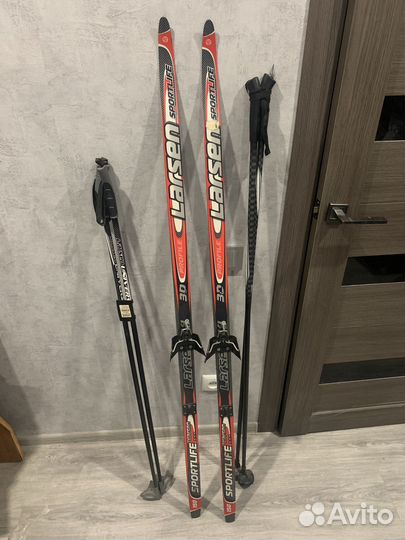 Беговые лыжи