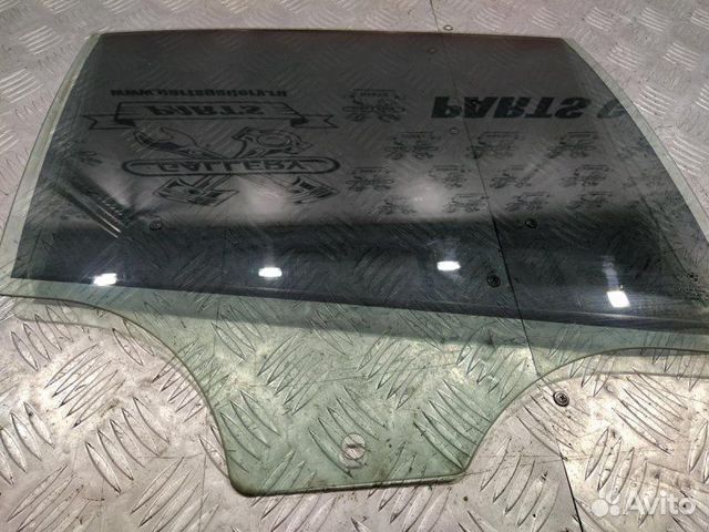 Стекло двери заднее правое Bmw 528Ix