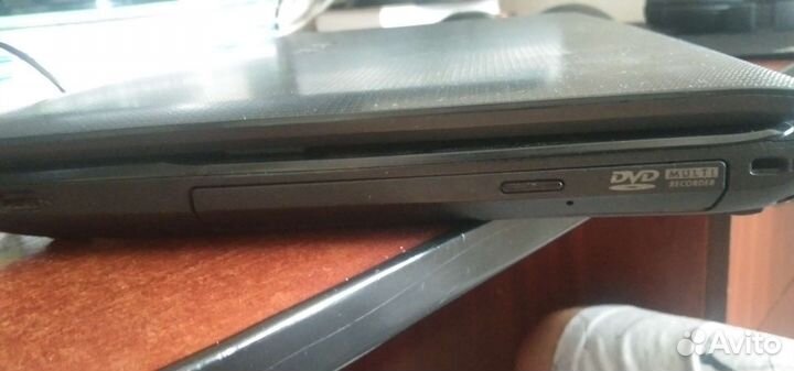 Старый ноутбук