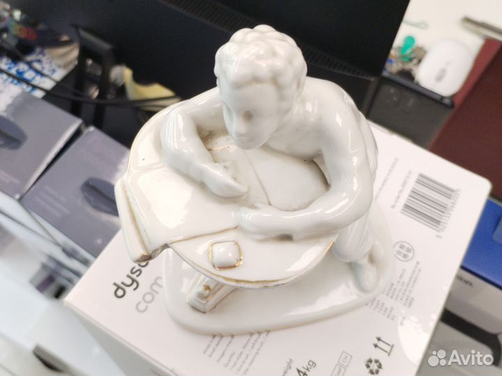 Статуэтка Пушкин лфз