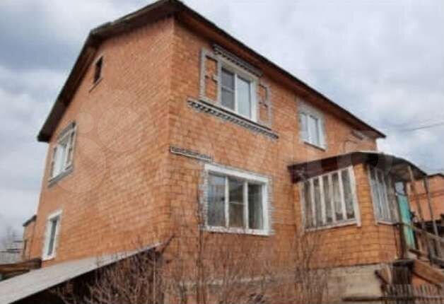 Коттедж 206 м² на участке 16 сот.
