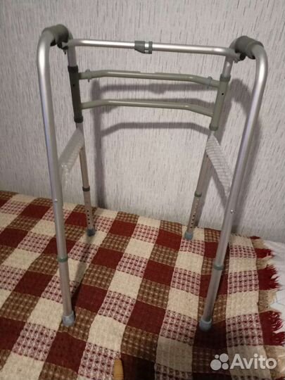 Ходунки для взрослых