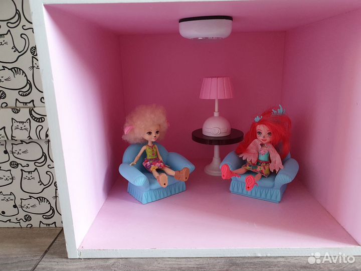 Домик кукольный