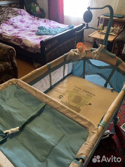Продам кровать манеж