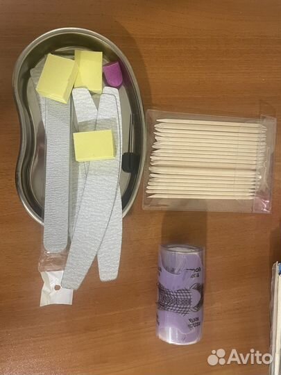 Для наращивания ногтей