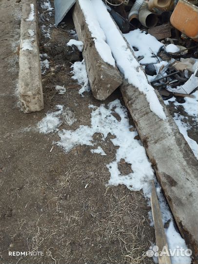 Бетонные столбы