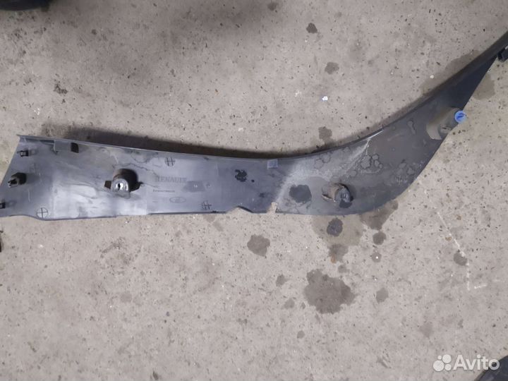 Обшивка стойки renault logan 2