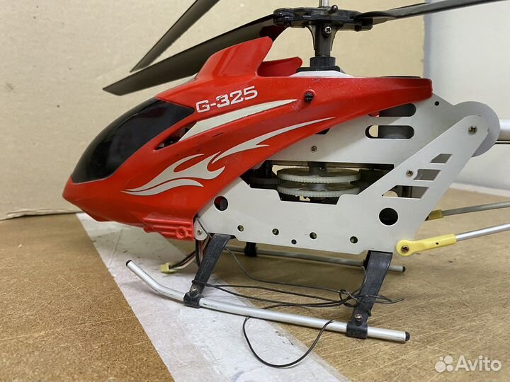 Радиоуправляемая модель G-325 вертолет