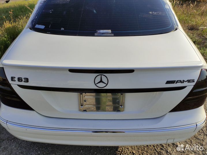 Крышка багажника Мерседес W211