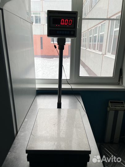 Весы напольные электронные 150 кг