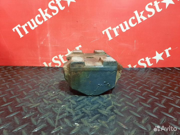 Проставка стремянки задняя правая Daf XF105