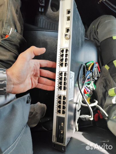 Коммутатор D-Link DES-3526