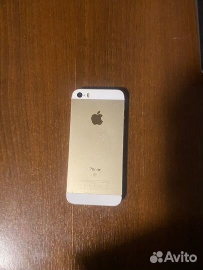 iPhone SE, 16 ГБ